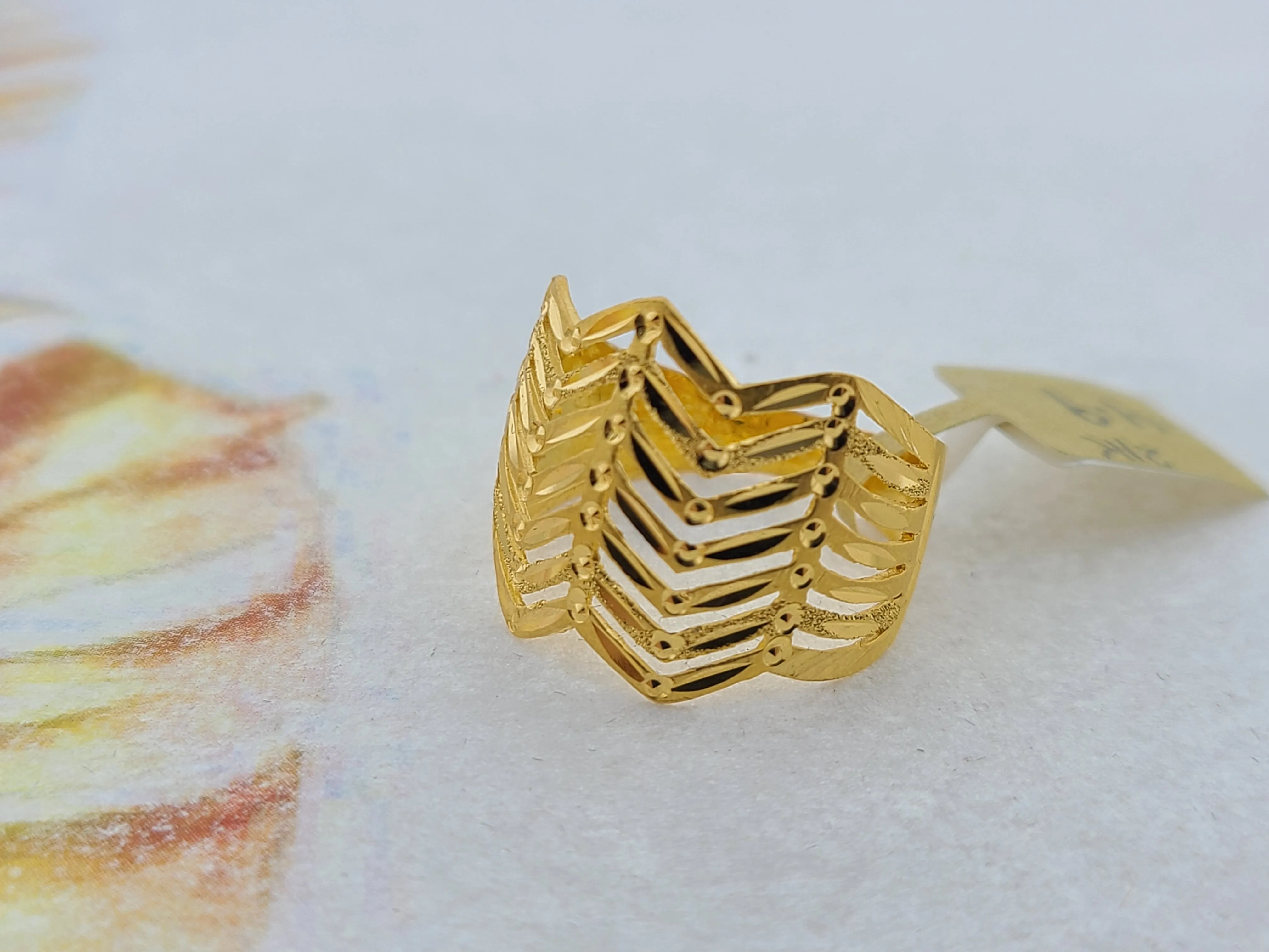 21K Solid Gold Designer Ring With Wavy Pattern R8753