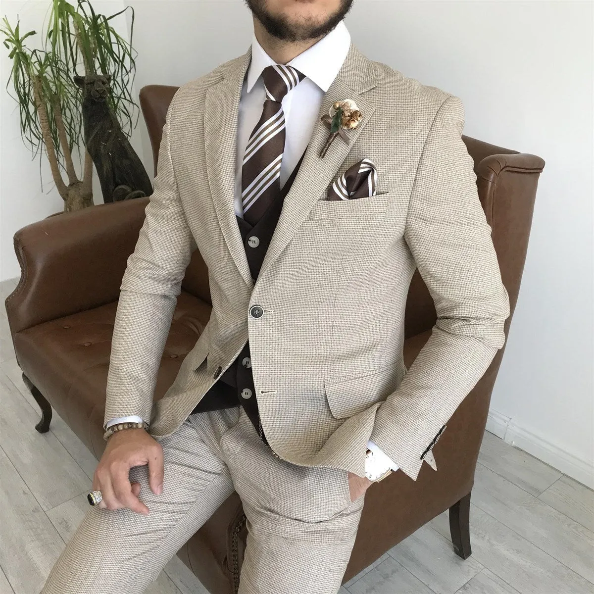 Bojoni Cagliari Beige Slim-Fit Suit 3-Piece