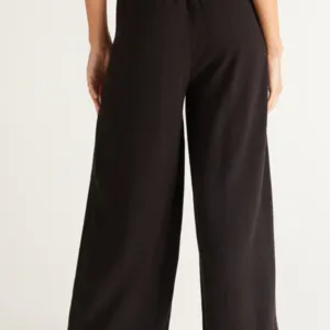 Farah Pant