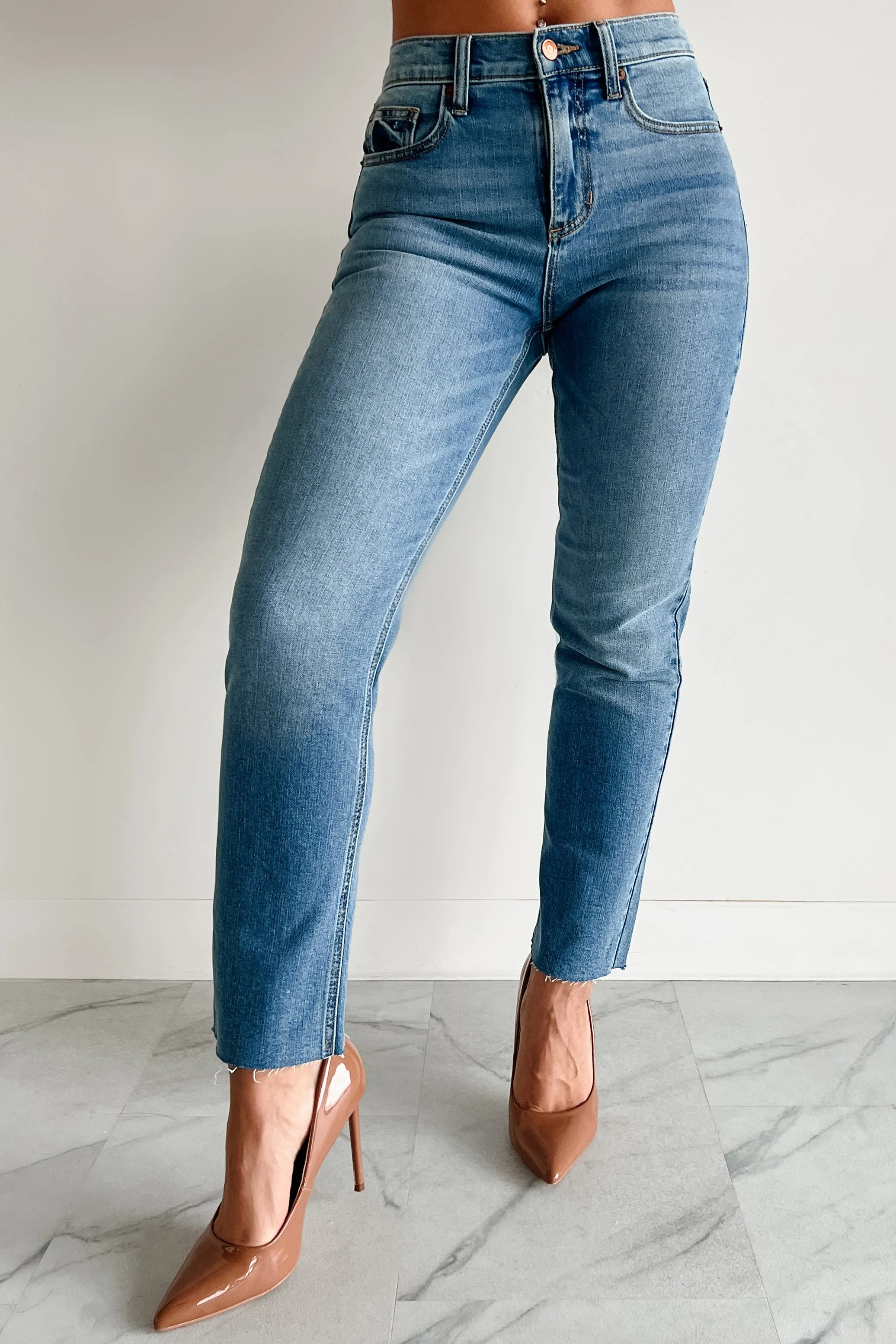 Linda High Rise Slim Straight Sneak Peek Jeans (Medium Light)