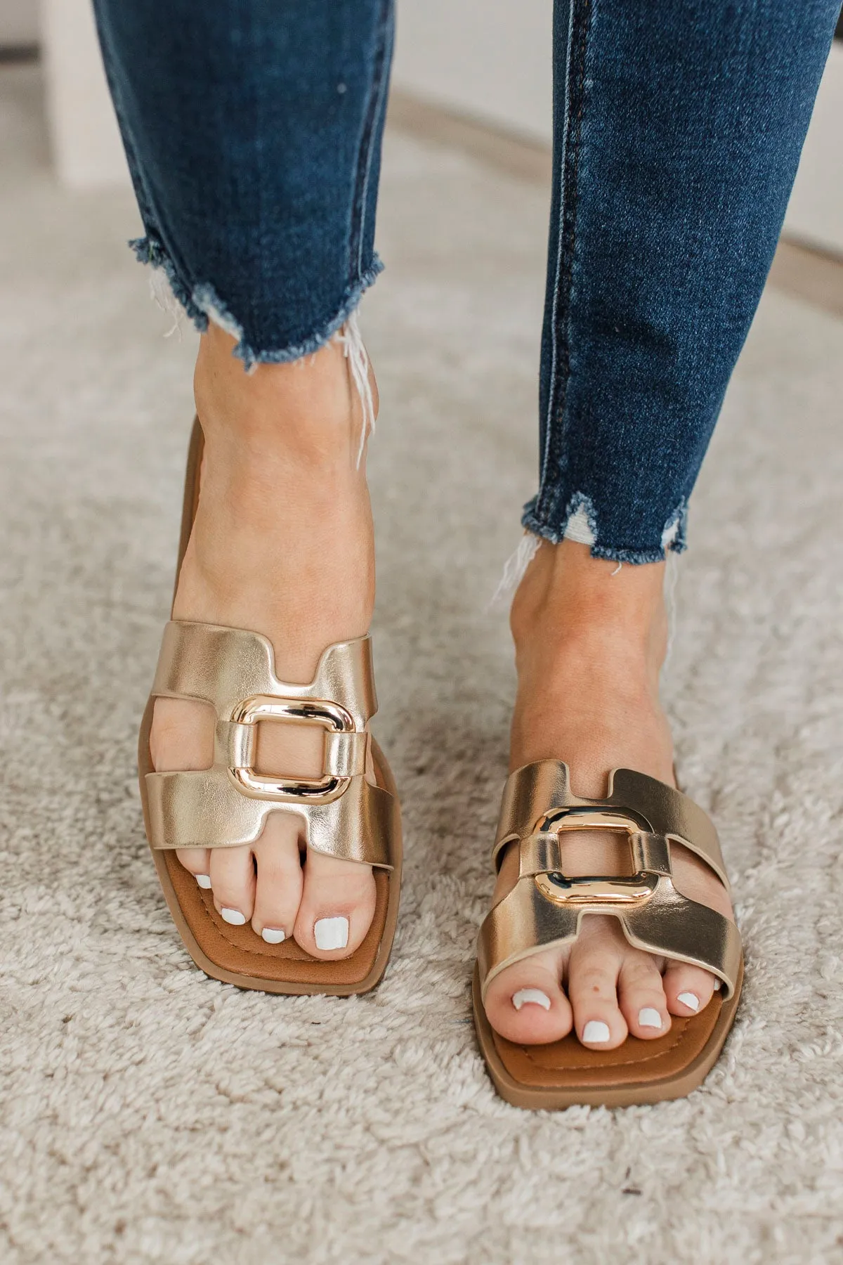 Soda Feng Sandals- Gold