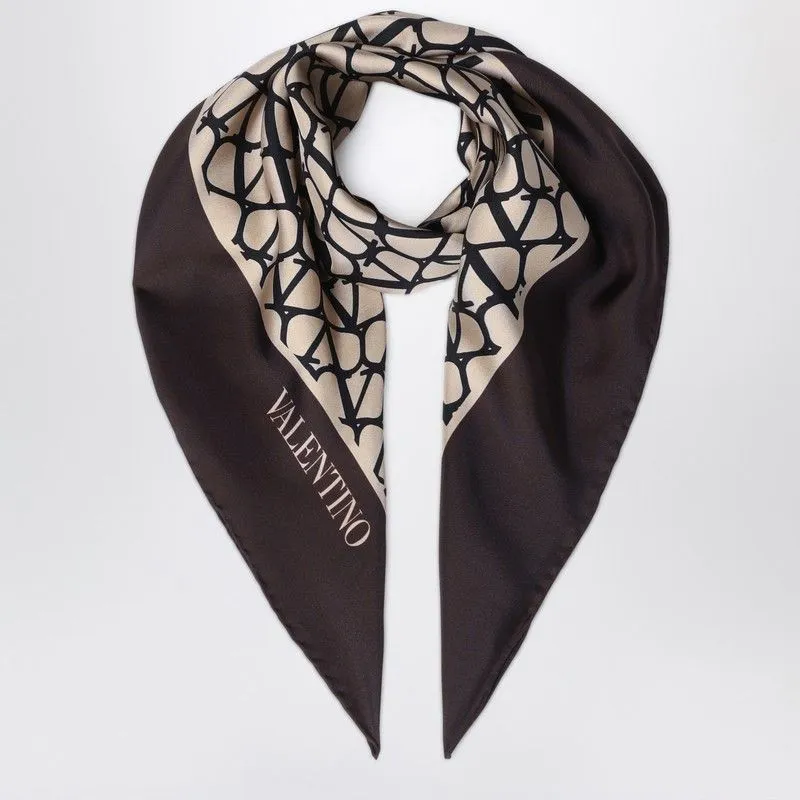 TOILE ICONOGRAPHE BEIGE/BLACK SILK SCARF