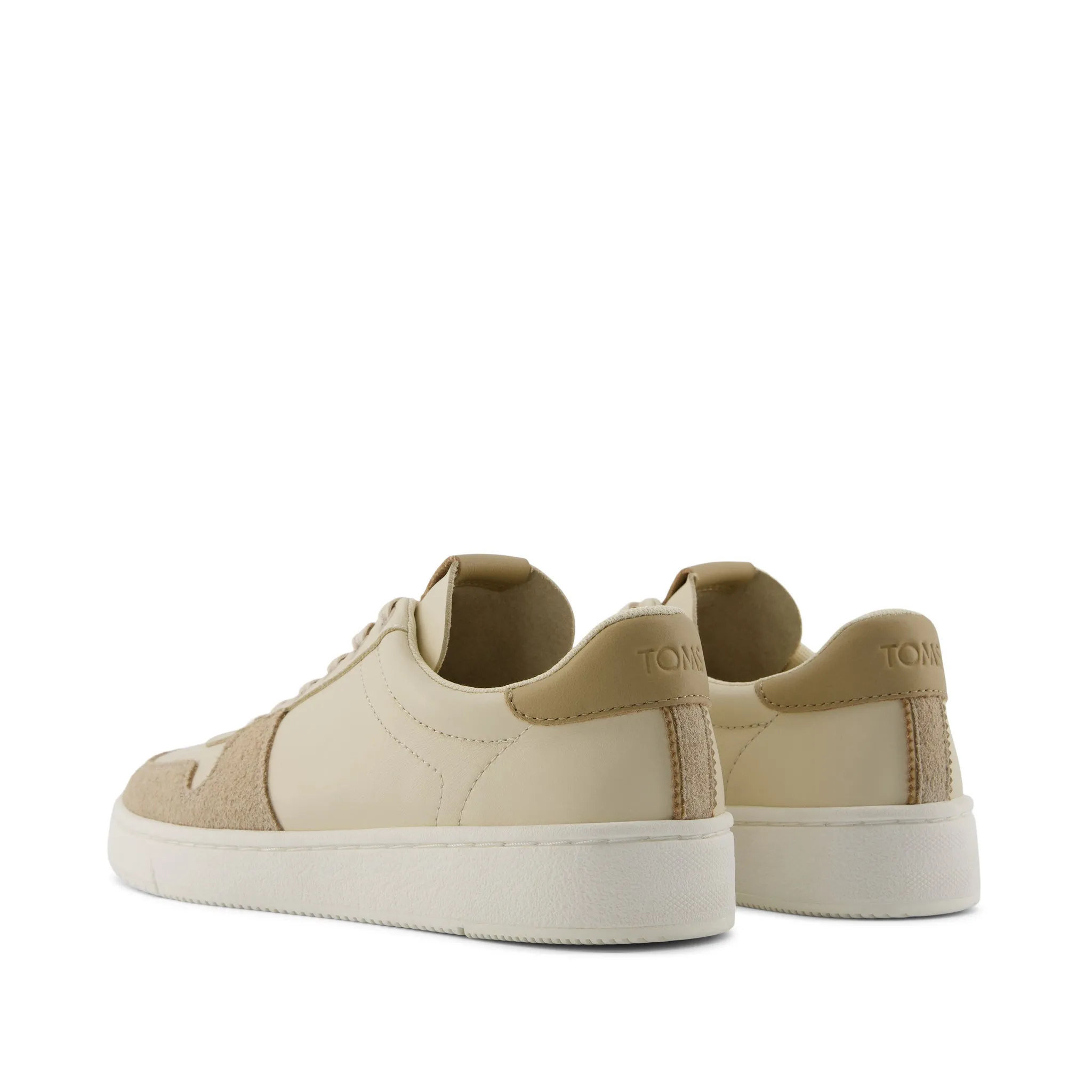 TRVL LITE Court Sneaker